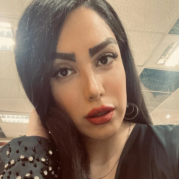 Farzaneh 